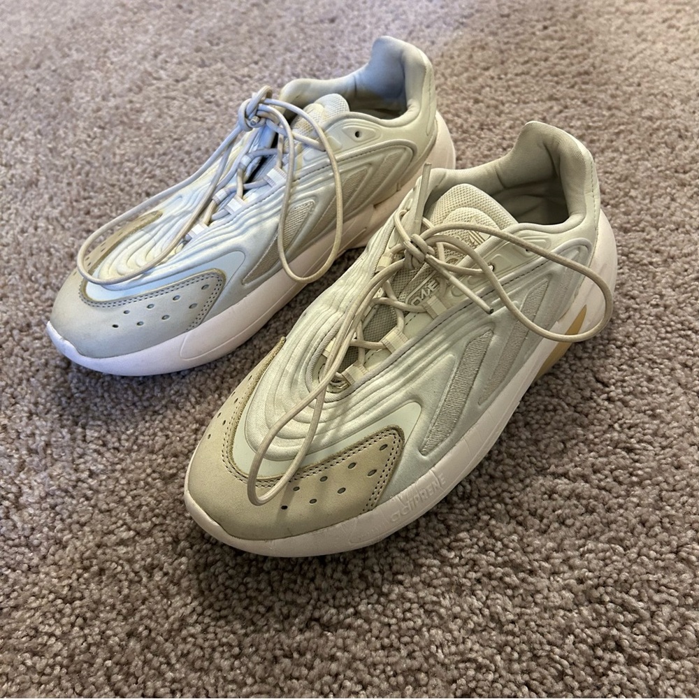 Adidas Ozelia Tan Sneakers Women’s Size 8.5 GW6808